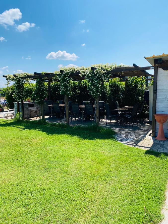 B&B Villa Degli Angeli Bernalda Exterior foto